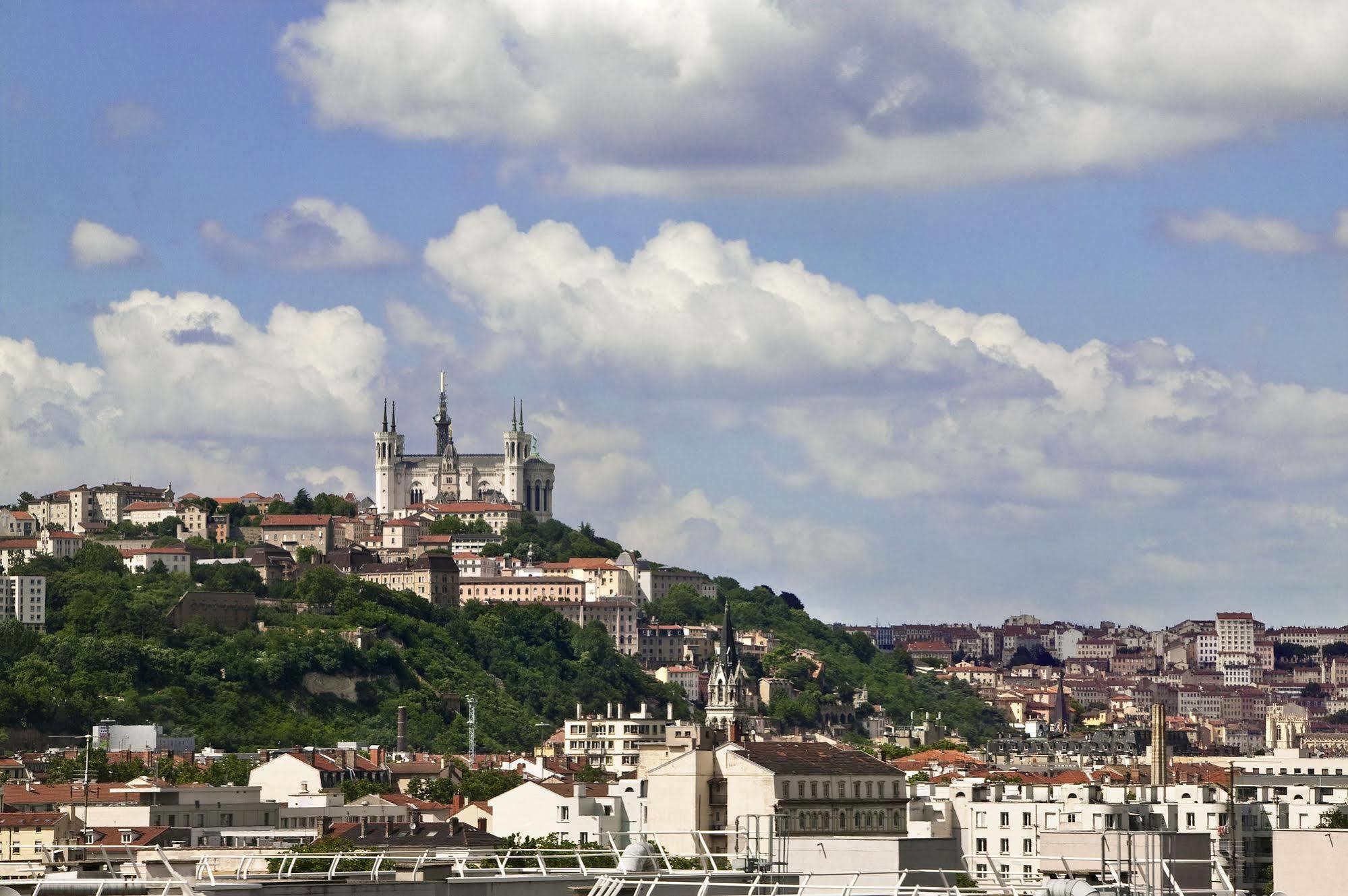 Premiere Classe Lyon Nord Dardilly Exterior foto